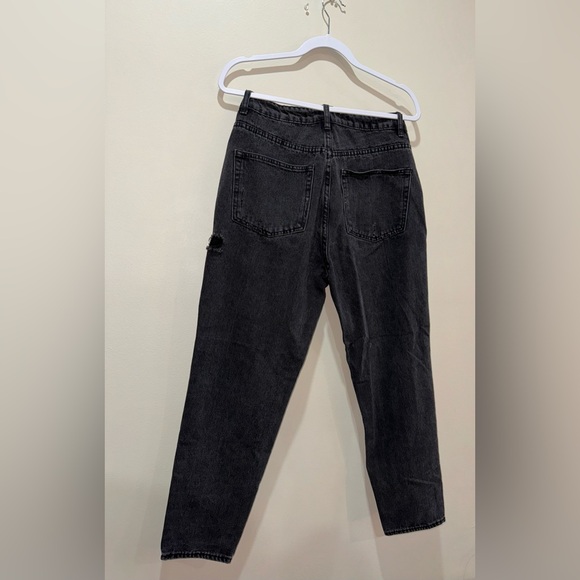 Refuge - Dark Grey Distressed Mom Jeans - Size 7 - Picture 6 of 9